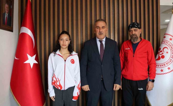 Aydınlı Mina, Türkiye’yi temsil edecek