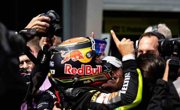 Ayhancan Güven’den tarihi şampiyonluk