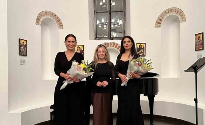 Aziz Panteleimon Kilisesi’nde "Güz Resitali"