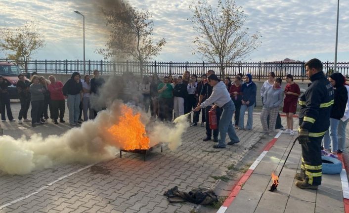 Babaeski KYK kız yurdunda yangın eğitimi