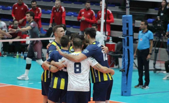 Bakan Bak, Malatya’da Şampiyonlar Kupası maçını izledi