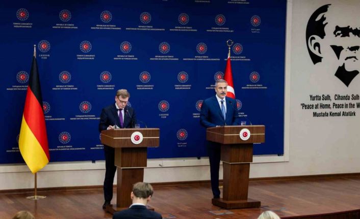 Bakan Fidan: "Türkiye gibi bir güç, Avrupa gibi bir güçle birleştiği zaman bizim birliğimizden bir süper gücün ortaya çıkması mümkün"