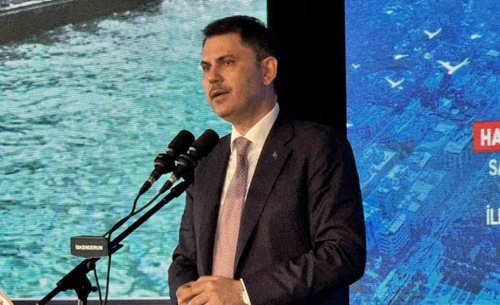 Bakan Kurum, "2025’in sonunda; 153 bini Hatay’ımızda olmak üzere 453 bininci evimizin anahtarını da yine Hatay’da teslim edeceğiz"