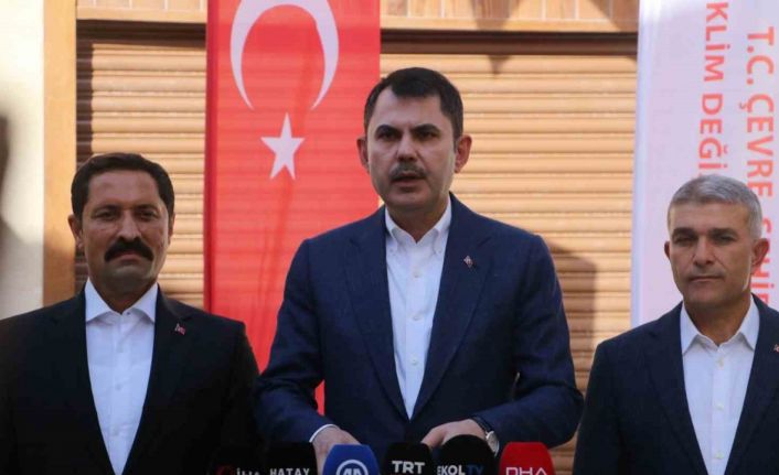 Bakan Kurum: "Siz önce gidin kendi belediyelerinizde yapmanız gereken sorumluluklar çerçevesinde çöpünüzü toplayın"