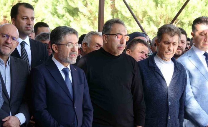 Bakan Yardımcısı Gümen’in annesi toprağa verildi