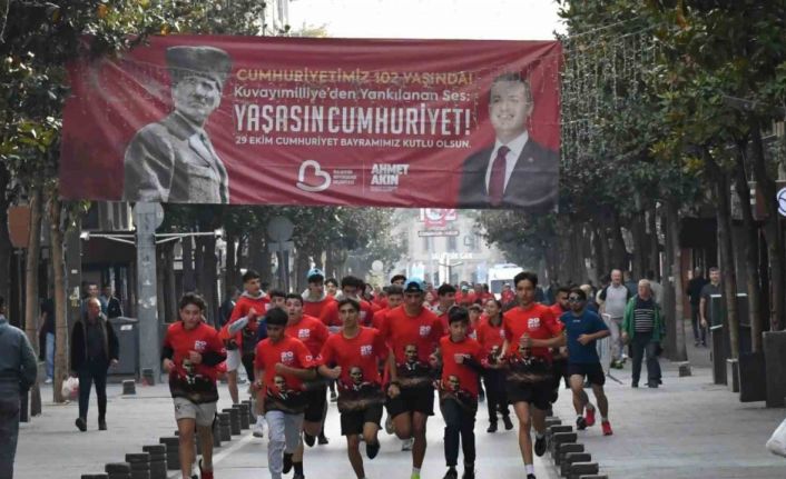 Balıkesir’de Cumhuriyet Bayramı etkinlikleri gerçekleştirildi