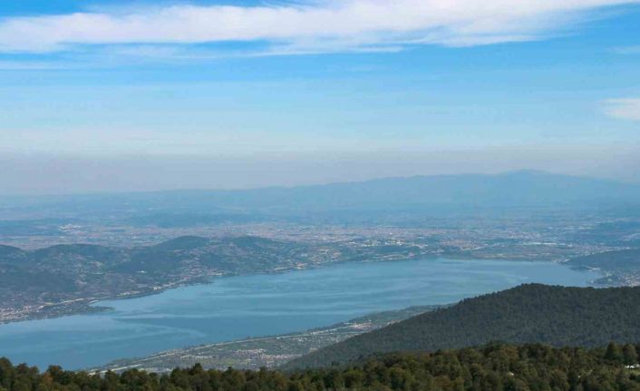 Başkan Alemdar: "Su kayıplarını minimuma indirecek, yeni kaynaklarla su geleceğimizi garanti altına alacağız"