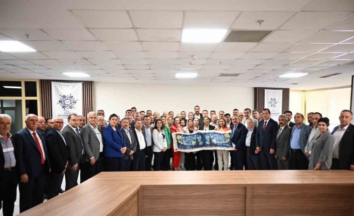 Başkan Çerçioğlu Efelerli muhtarlar ile bir araya geldi