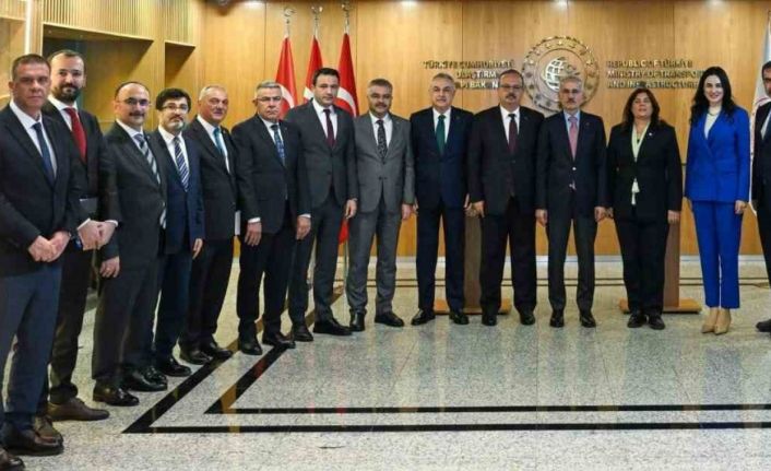 Başkan Çerçioğlu’ndan Aydın’a yeni banliyö hattı müjdesi