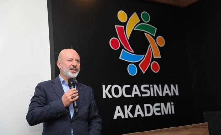 Başkan Çolakbayrakdar: "Sosyal tesislerle Kocasinan’a değer katıyoruz"