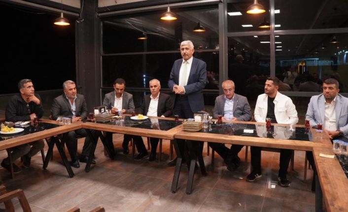 Başkan Hallaç, muhtarlarla bir araya geldi