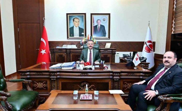 Başkan Hamamcı Vali Aksoy’a projeler hakkında bilgi verdi