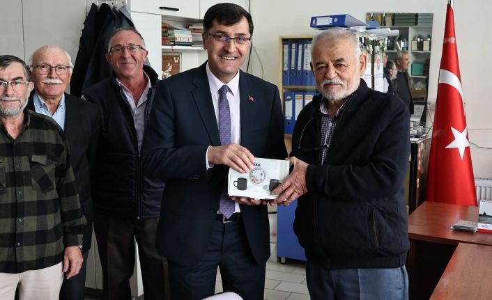 Başkan Kahveci’den Arı Yetiştiricileri Birliği’ne ziyaret