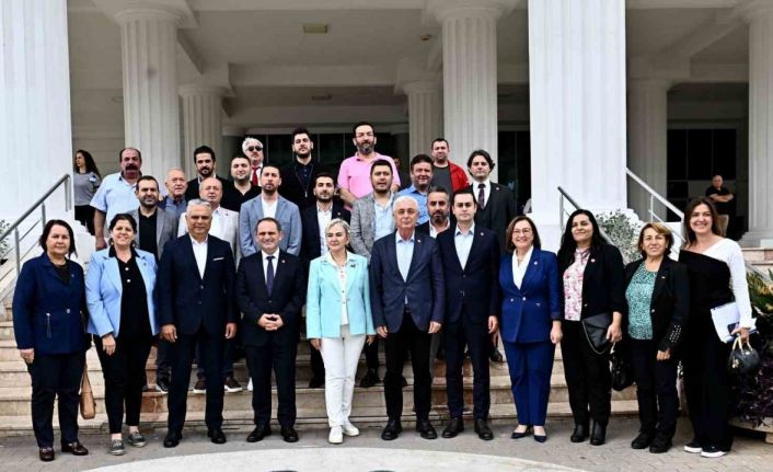 Başkan Uysal: "Muratpaşa, bir altı ok belediyesidir"