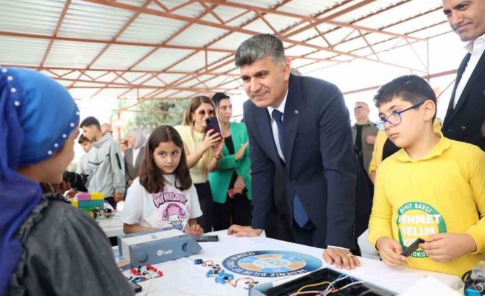 Başkan Vekili Şener, ‘CodeWeek Kodlama Şenliği’nde öğrencilerle buluştu