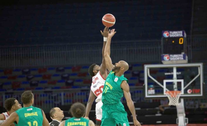 Basketbol Süper Ligi: Bahçeşehir Koleji: 65 - Esenler Erokspor: 83