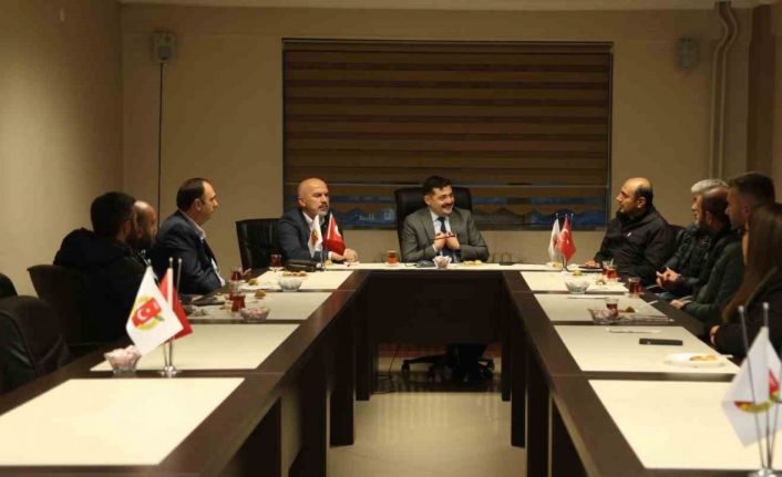 Bayburt’ta basın sektöründe karşılaşılan sorunlar ele alındı