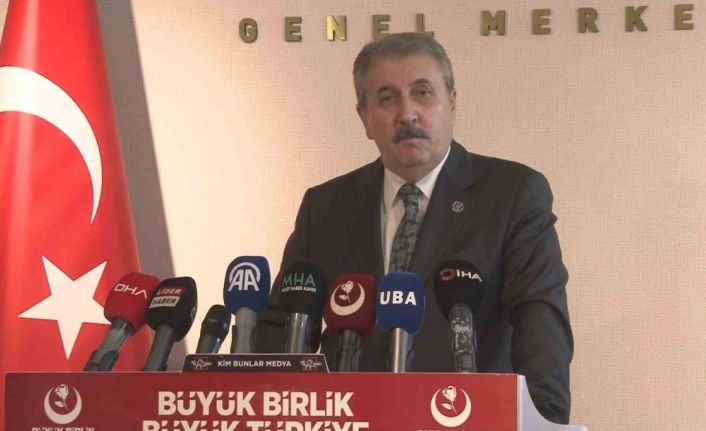 BBP lideri Destici: "Katil gruplarından en acımasızı Netanyahu’dur"