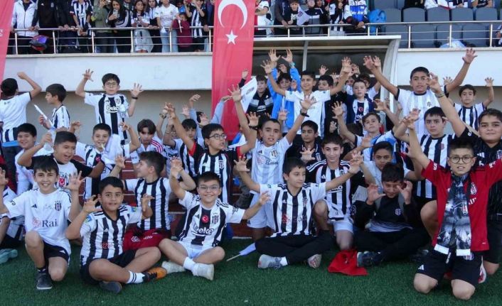 Beşiktaş U17, Tunceli’de