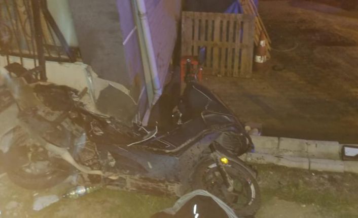 Beylikdüzü’nde feci kaza: 19 yaşındaki motosikletli hayatını kaybetti
