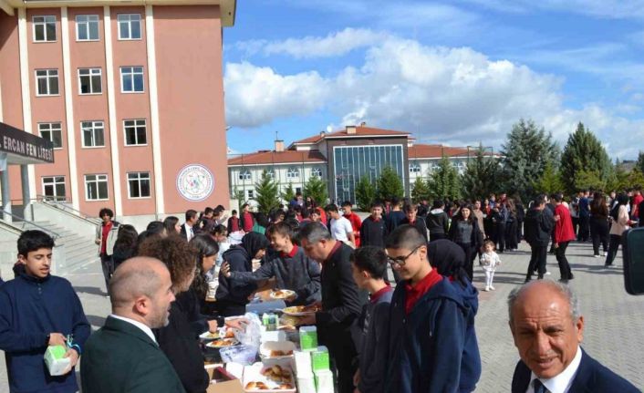 Beypazarı’nda Gazze için hayır panayırı düzenlendi