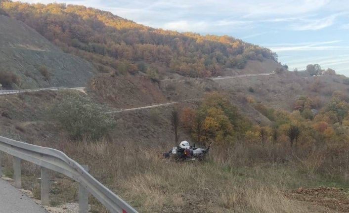 Bilecik’te kontrolden çıkan motosiklet devrildi, sürücüsü yaralandı
