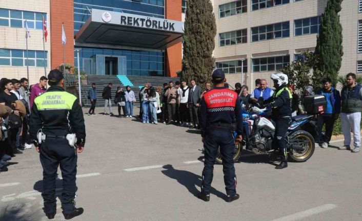 "Bir Kural Bir Ömür " projesi ile motosiklet güvenliği anlatıldı