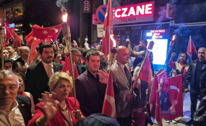 Bodrum’da binlerce vatandaş bayramı kutladı