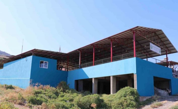 Bozdoğan Belediyesi sosyal tesisleri bakıma aldı