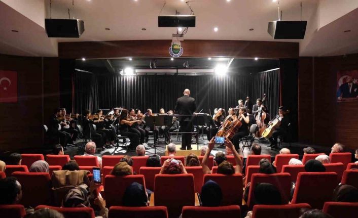 Bursa Bölge Devlet Senfoni Orkestrasından İnegöl’de konser
