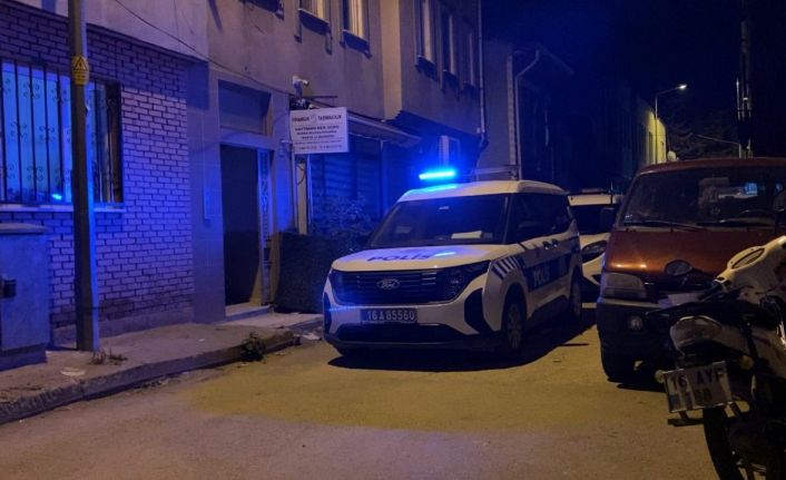 Bursa’da bir genç evinde ölü bulundu