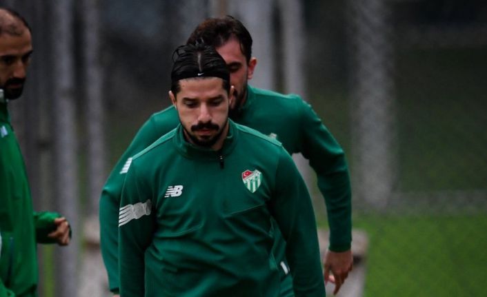 Bursaspor, Tahsin Tam yönetiminde ilk antrenmanını yaptı