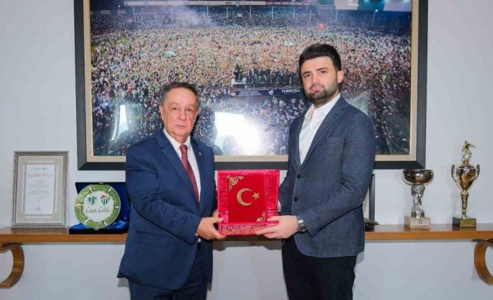 Bursaspor’a verilen cezaya tepkiler dinmiyor