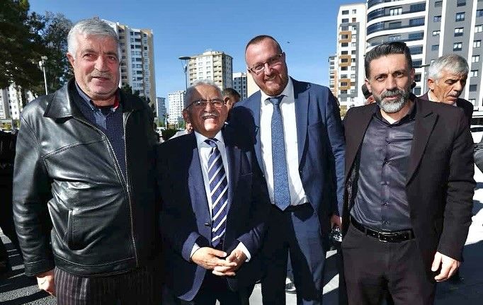 Büyükkılıç, Muhtarlar Günü’nde Kayseri’nin muhtarları ile buluştu