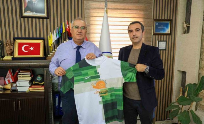 Çameli Belediyesinden Çameli Meslek Yüksekokulu Takımına tam destek