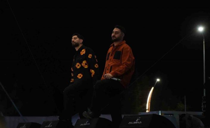 Canbay & Wolker, Niğde Gastronomi Festivali’nde sahne aldı