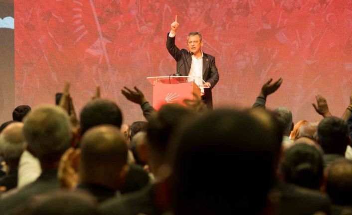 CHP Genel Başkanı Özel memleketi Manisa’da konuştu