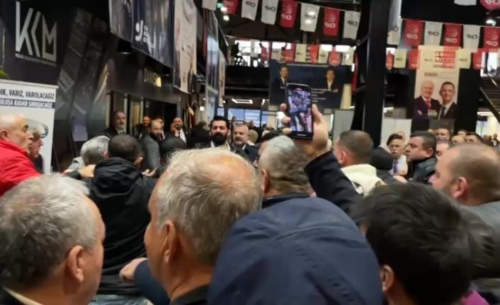 CHP kongresinde basın mensuplarına saldırı