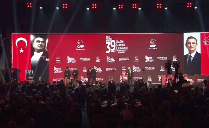 CHP’nin 39. Olağan İstanbul İl Kongresi düzenleniyor