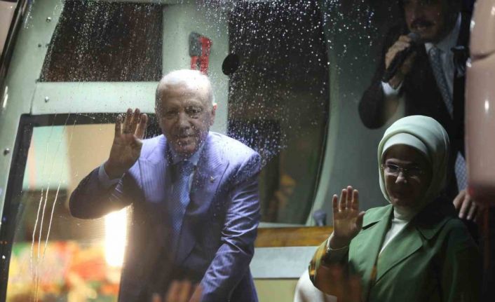 Cumhurbaşkanı Erdoğan, Rize’de: "Heyelan bölgelerini gezip görme imkanımız olacak"