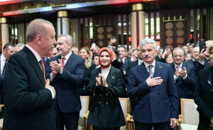 Cumhurbaşkanı Erdoğan: "Türkiye’nin kutlu yolculuğunun önünü kesebilecek hiçbir dahili, harici odak yoktur"