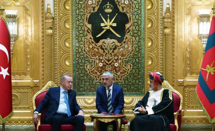 Cumhurbaşkanı Erdoğan, Umman Sultanı El Said ile bir araya geldi