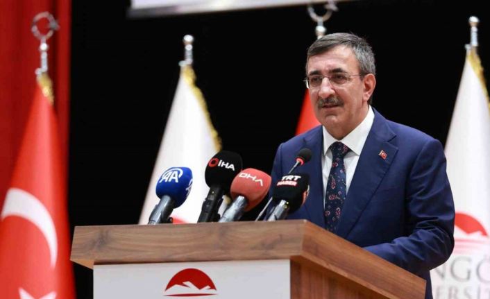Cumhurbaşkanı Yardımcısı Yılmaz: "Sumud Filosuna binenler insanlığın ortak vicdanının tercümanı oldular"