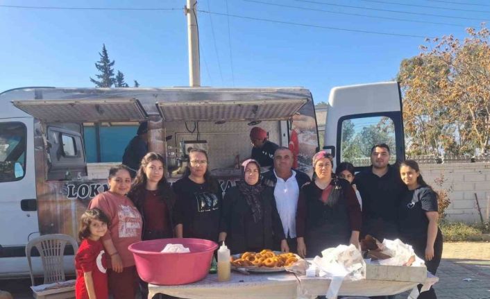 Cumhuriyet Bayramı’nda çocuklara lokma hayrı