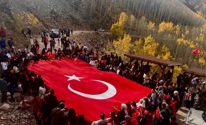 Cumhuriyet coşkusu Ortaseki’de doğayla buluştu