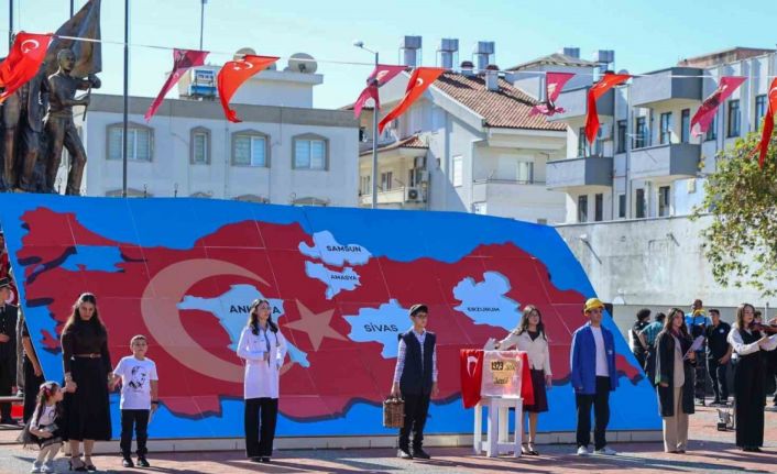 Cumhuriyet’in 102. yıl dönümü Manavgat’ta kutlandı