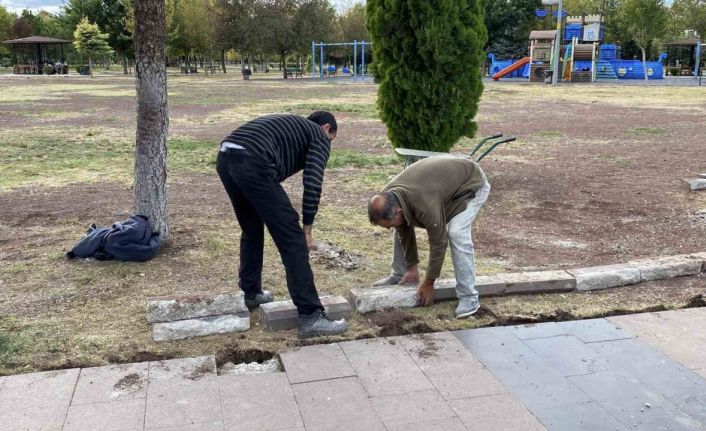 Dede Korkut Parkı’nda bakım ve onarım çalışmaları başladı