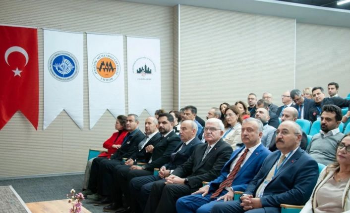 Deprem bilimciler EBYÜ’de buluştu