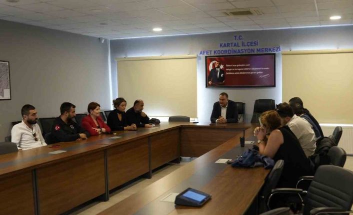 Deprem sonrası Kartal’da acil değerlendirme