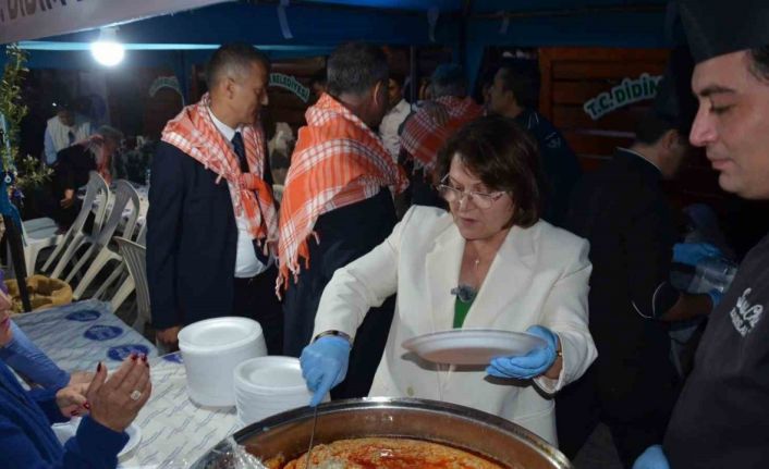 Didim Zeytin Festivali renkli görüntülerle başladı